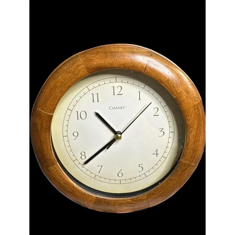 Clock Solid Wood Frame and glass lens Large Arabic numbers Quartz crystal timeke